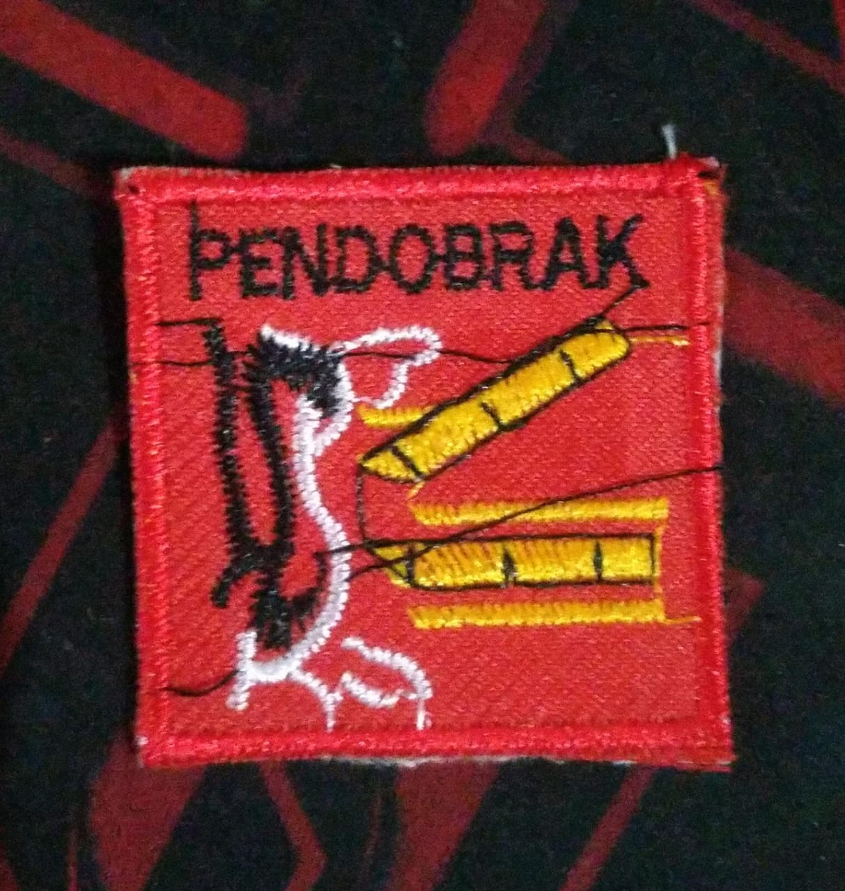 Badge Sangga Pendobrak
